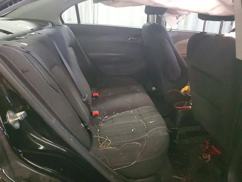 2017 CHEVROLET SONIC LT  