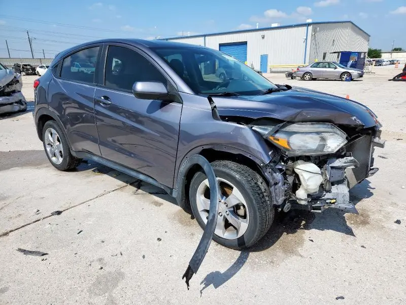 2017 HONDA HR-V LX  