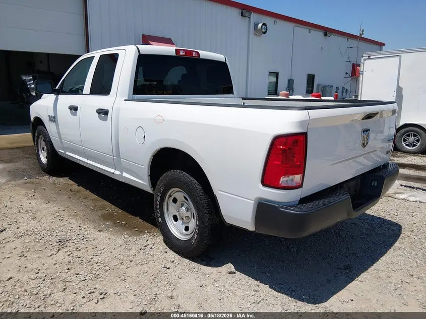 2017 RAM 1500 TRADESMAN  4X4 6'4 BOX
