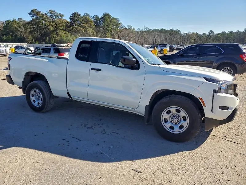 2024 NISSAN FRONTIER S  