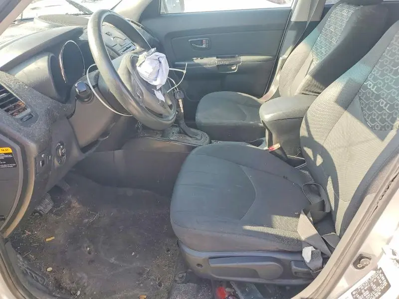 2011 KIA SOUL +  