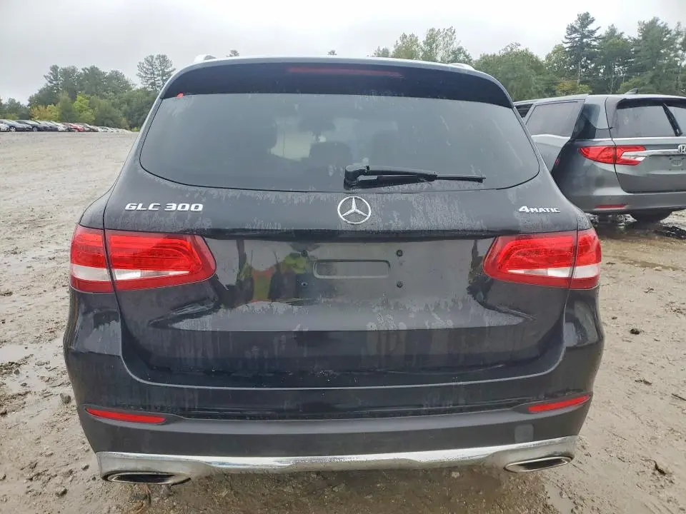 2017 MERCEDES-BENZ GLC 300 4MATIC  