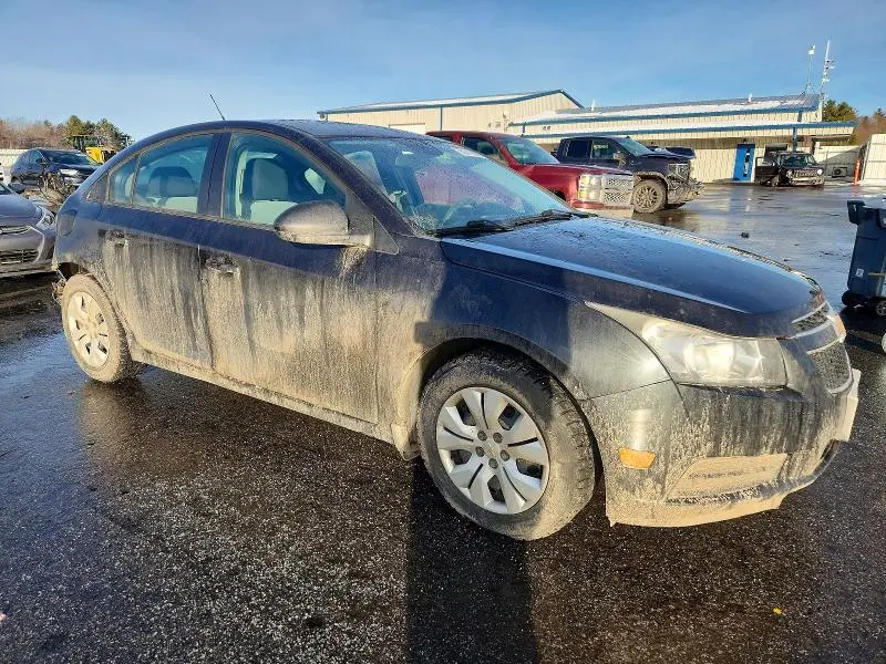 2013 CHEVROLET CRUZE LS  