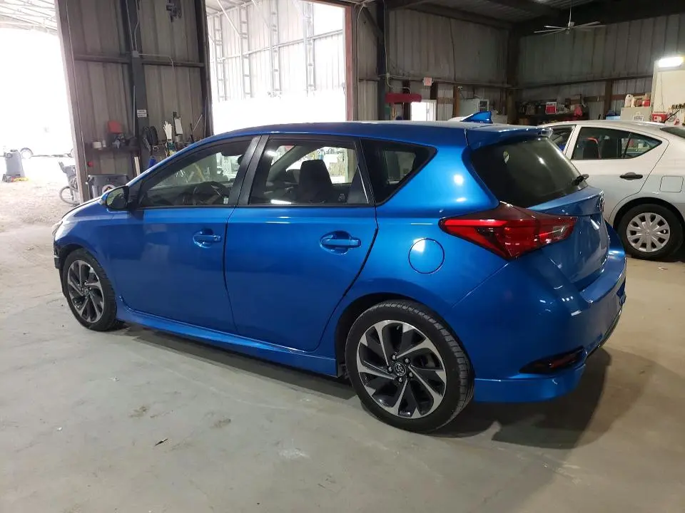 2018 TOYOTA COROLLA IM   