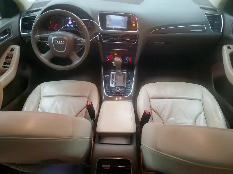 2011 AUDI Q5 PREMIUM PLUS  