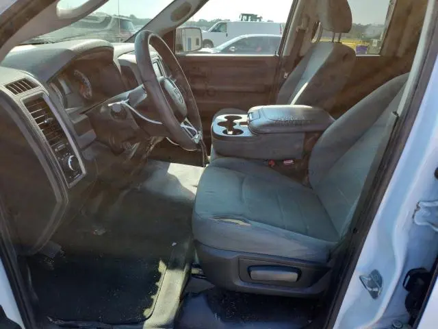 2016 RAM 1500 ST  