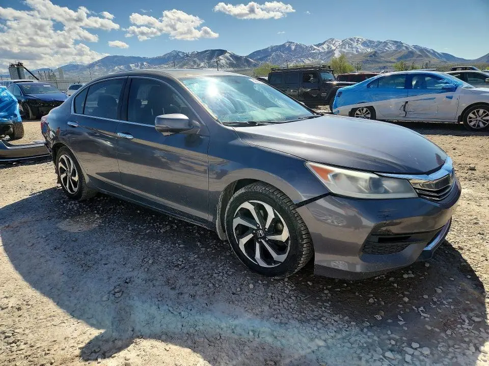 2017 HONDA ACCORD EX  