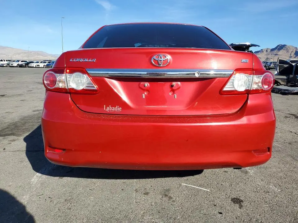 2011 TOYOTA COROLLA LE  