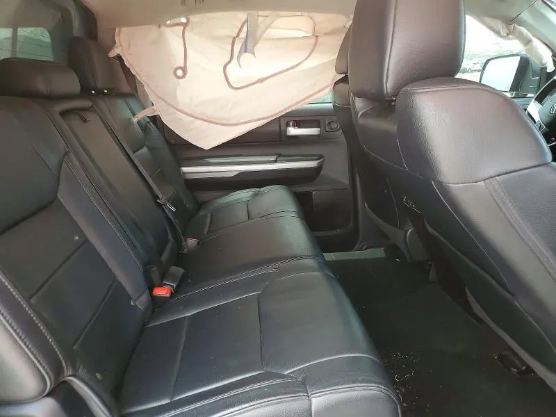 2016 TOYOTA TUNDRA CREWMAX LIMITED  