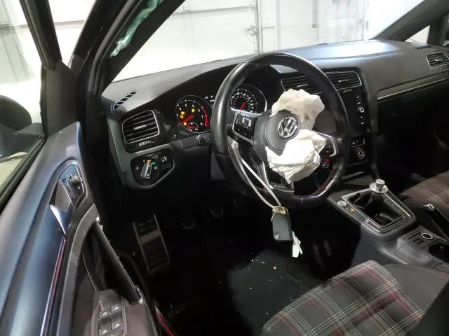 2018 VOLKSWAGEN GTI S