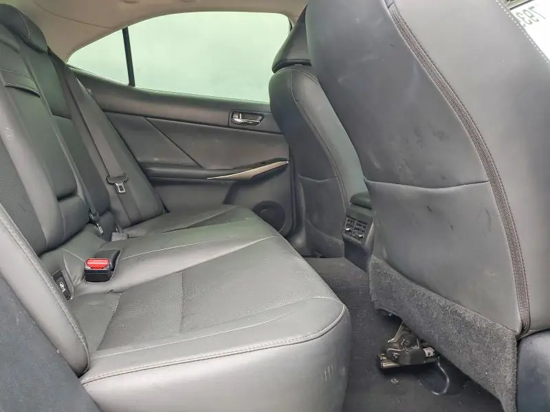 2016 LEXUS IS 200T BASE  