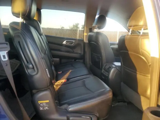 2020 NISSAN PATHFINDER SL  