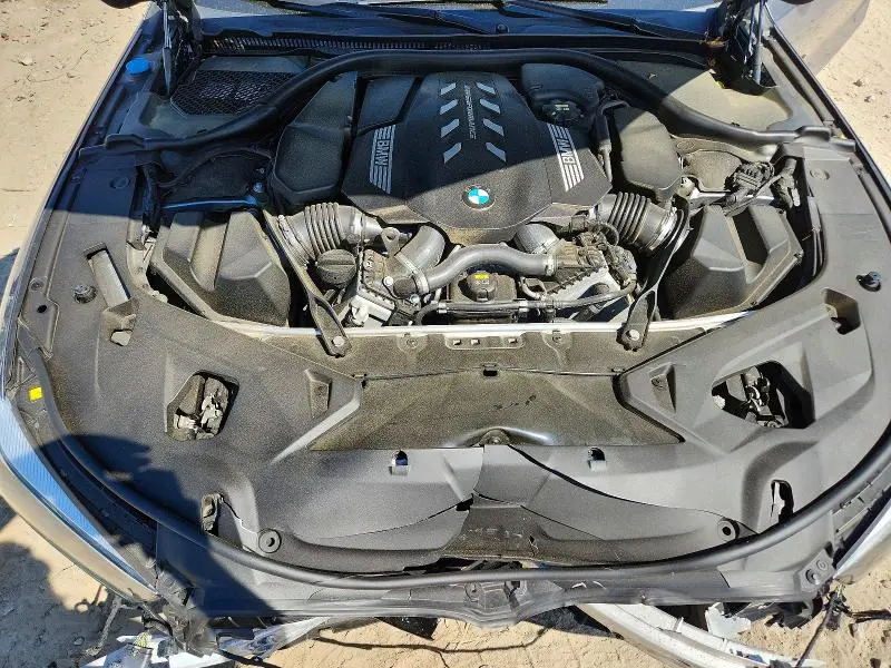 2021 BMW M850XI   