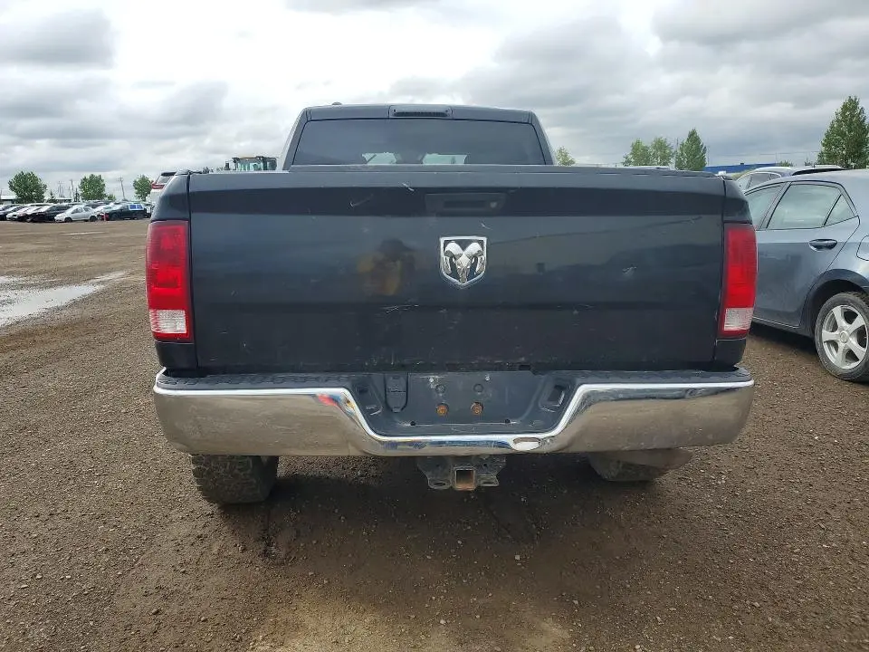 2018 RAM 1500 ST  