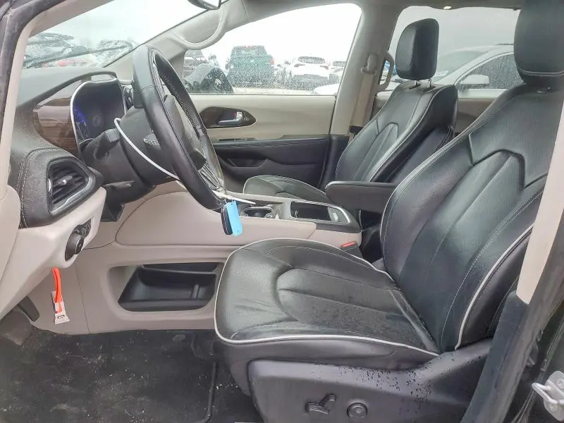 2022 CHRYSLER PACIFICA LIMITED  