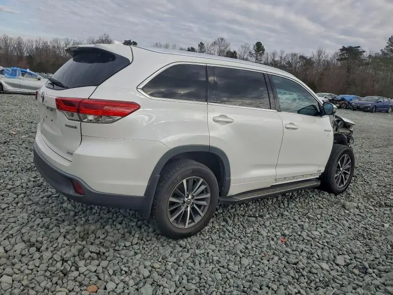 2018 TOYOTA HIGHLANDER HYBRID  