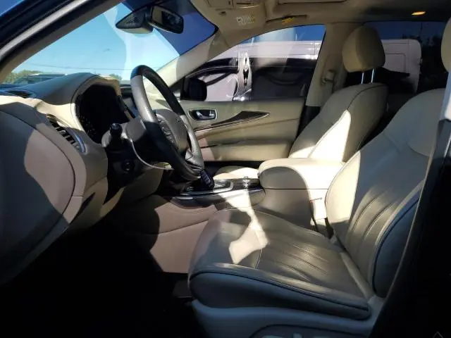 2019 INFINITI QX60 LUXE  