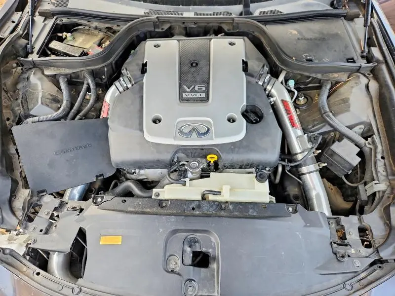 2013 INFINITI G37 JOURNEY  