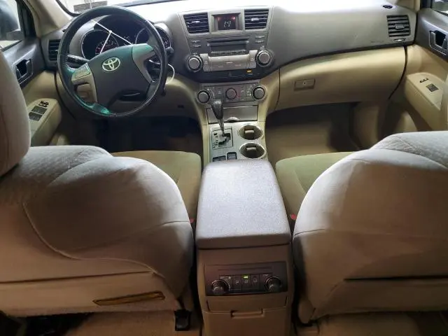 2010 TOYOTA HIGHLANDER   