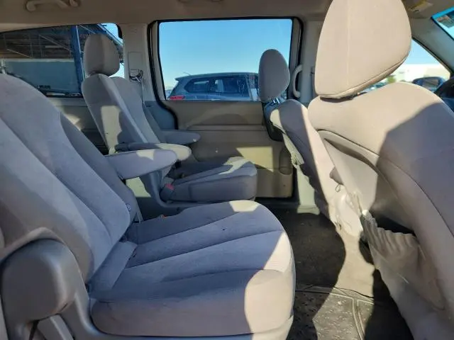 2012 KIA SEDONA LX  