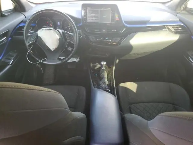 2020 TOYOTA C-HR XLE  