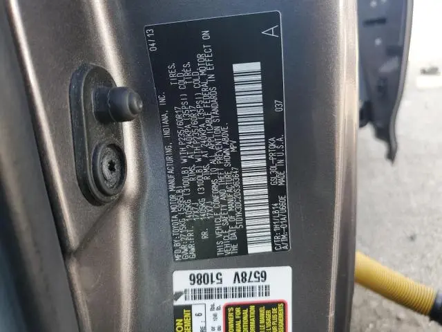 2013 TOYOTA SIENNA XLE  