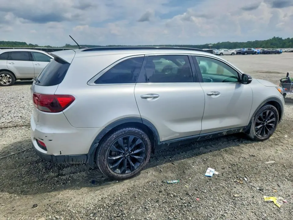 2020 KIA SORENTO S  