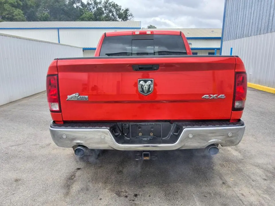 2014 RAM 1500 SLT  