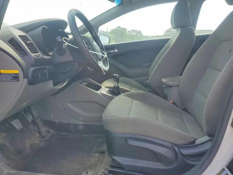 2015 KIA FORTE LX  