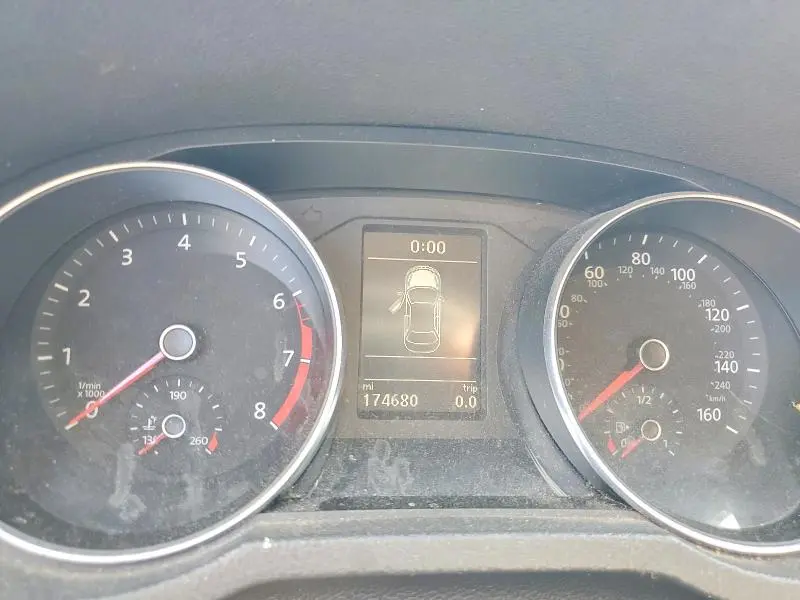 2018 VOLKSWAGEN PASSAT S  