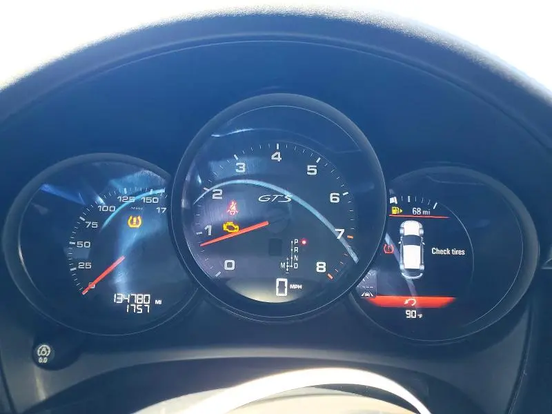 2017 PORSCHE MACAN GTS  