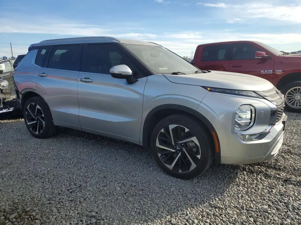 2022 MITSUBISHI OUTLANDER SEL  