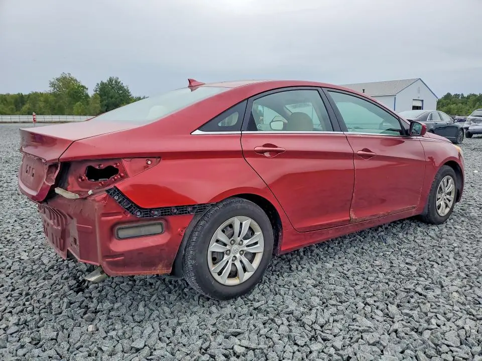 2013 HYUNDAI SONATA GLS  
