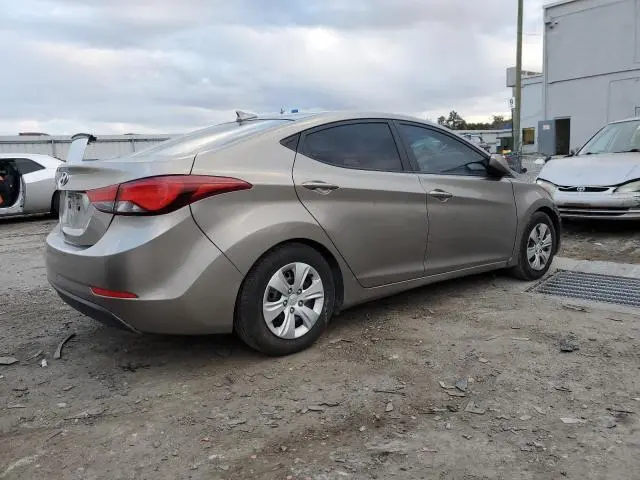 2016 HYUNDAI ELANTRA SE  