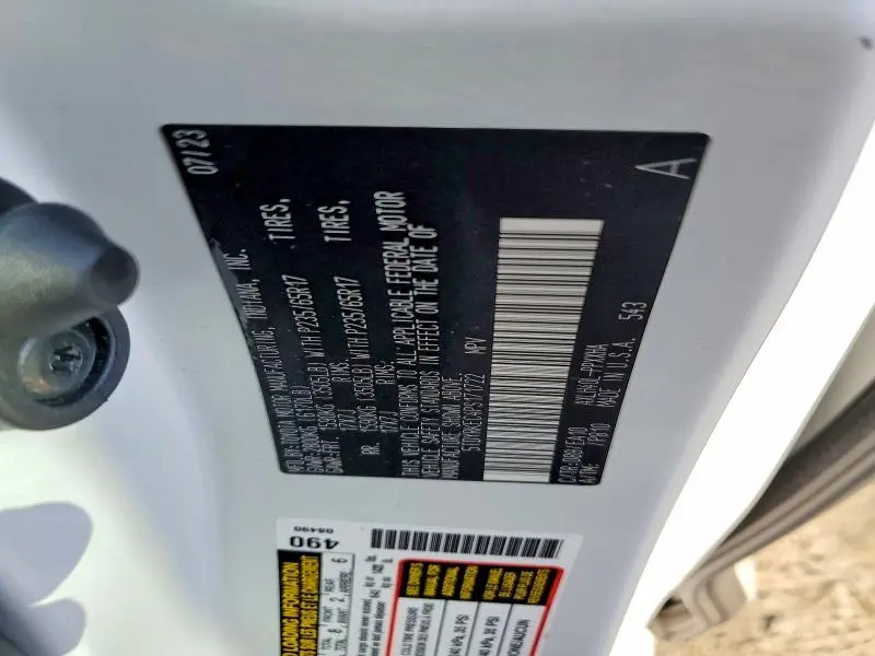 2023 TOYOTA SIENNA XLE 8-PASSENGER  