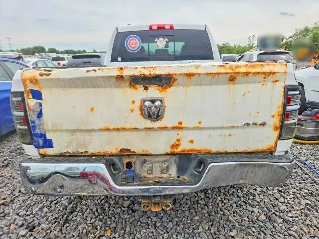 2015 RAM 1500 SLT  