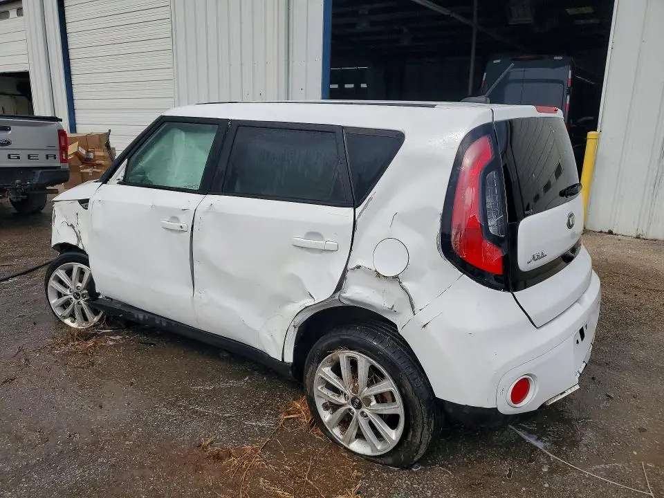 2017 KIA SOUL +  