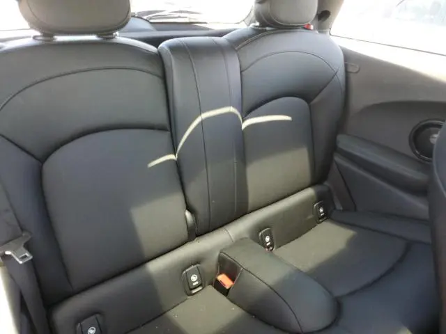 2017 MINI COOPER S