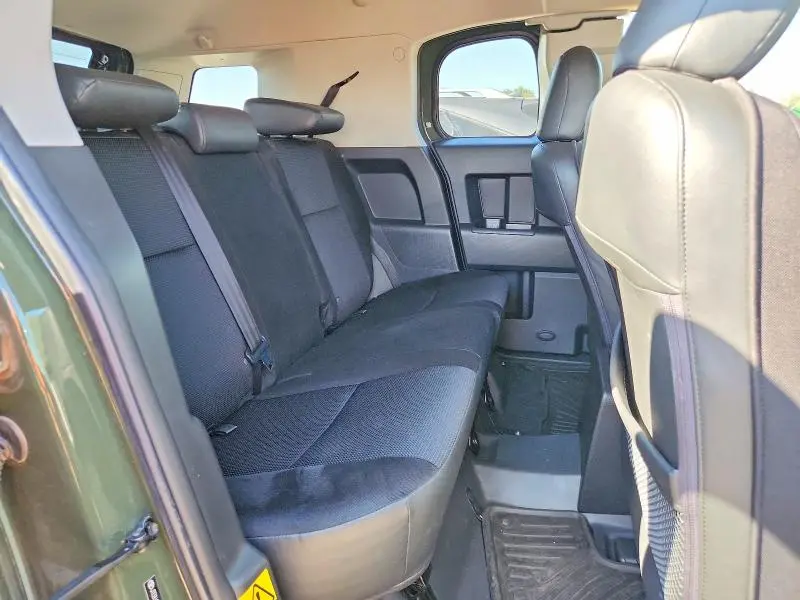 2014 TOYOTA FJ CRUISER BASE  