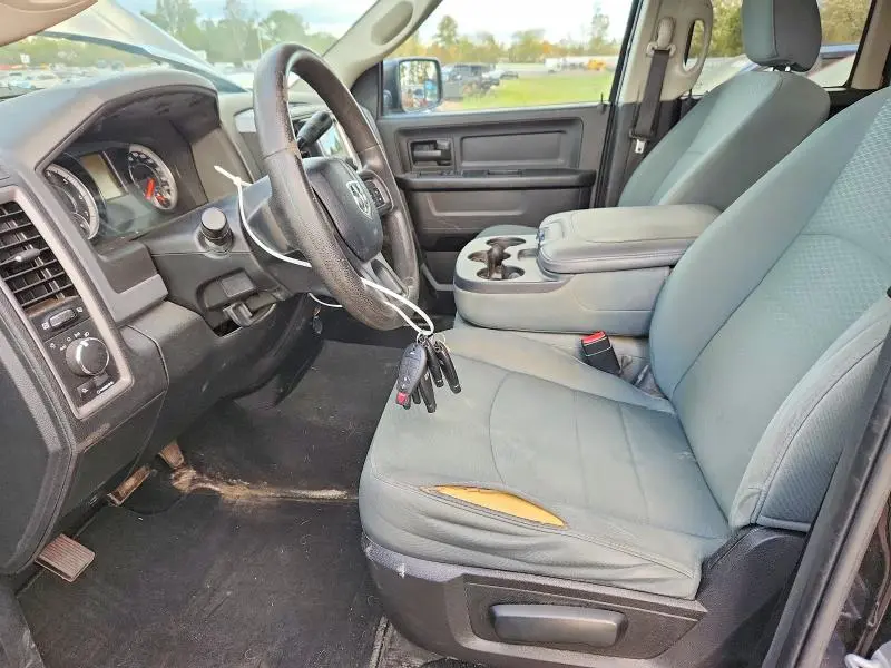 2016 RAM 1500 ST  