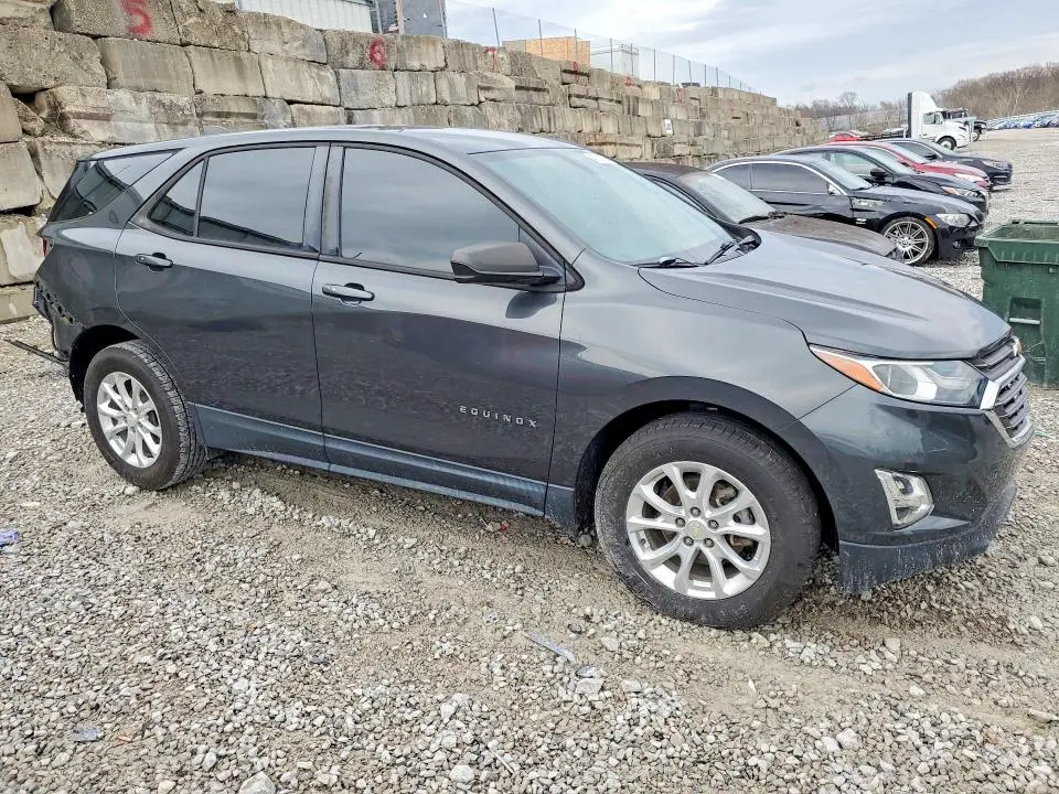 2018 CHEVROLET EQUINOX LS  