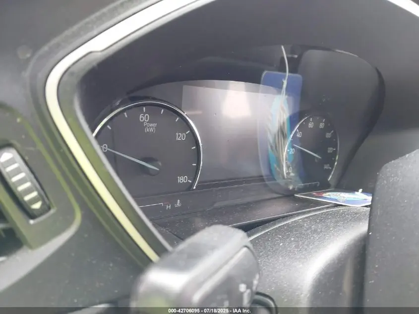 2021 FORD ESCAPE SE HYBRID
