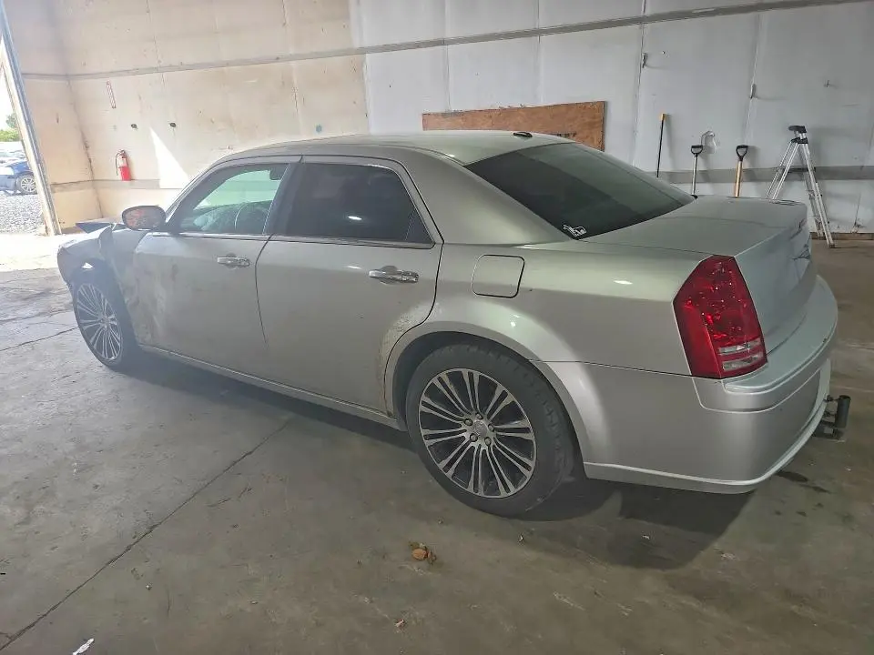 2010 CHRYSLER 300 S  
