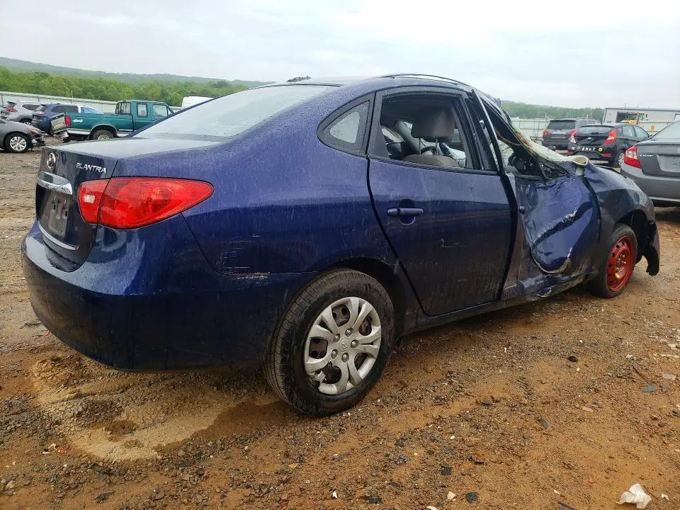 2010 HYUNDAI ELANTRA GLS  
