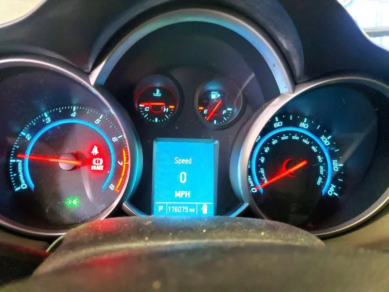 2012 CHEVROLET CRUZE LS  