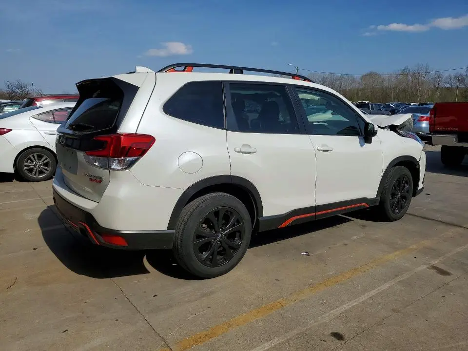2023 SUBARU FORESTER SPORT  