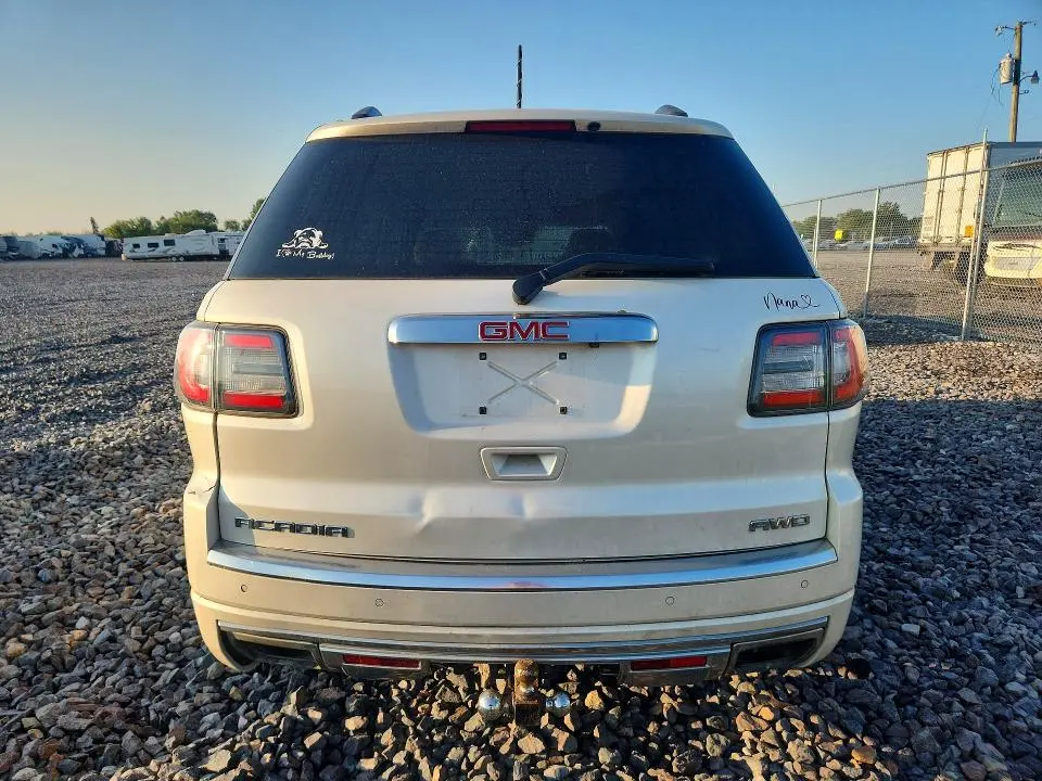 2015 GMC ACADIA DENALI  