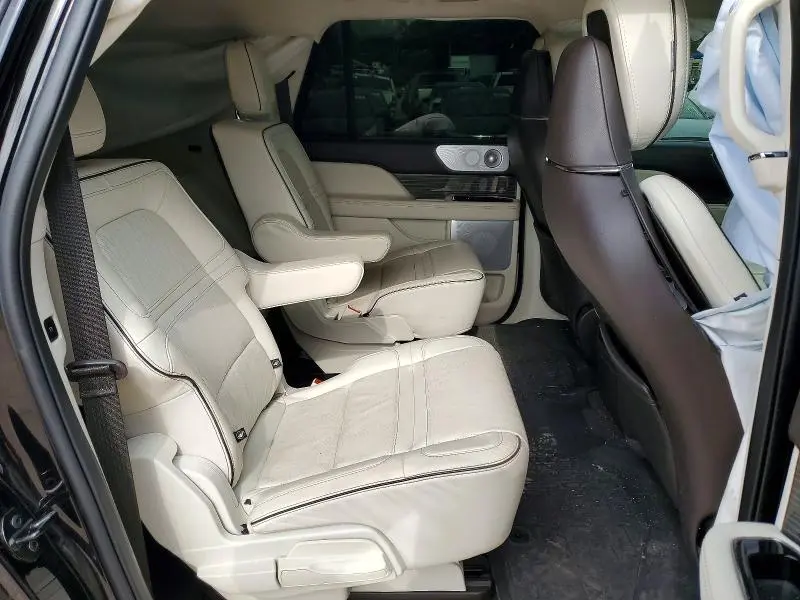 2022 LINCOLN NAVIGATOR L BLACK LABEL  