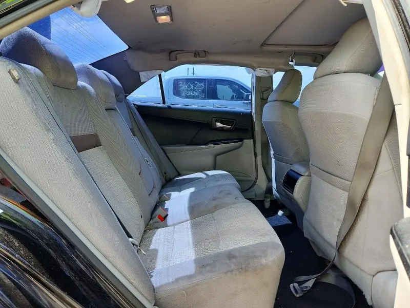 2014 TOYOTA CAMRY LE  