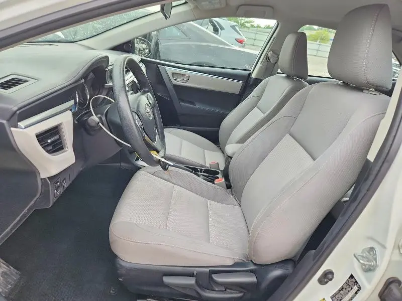 2015 TOYOTA COROLLA LE  